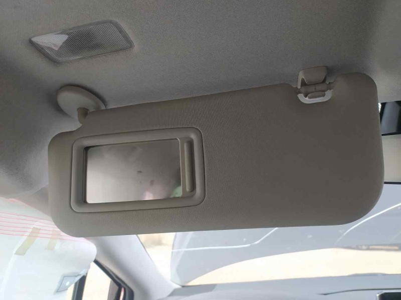 Recambio de parasol izquierdo para toyota corolla (e21) hybrid active referencia OEM IAM 7432002K00A0  