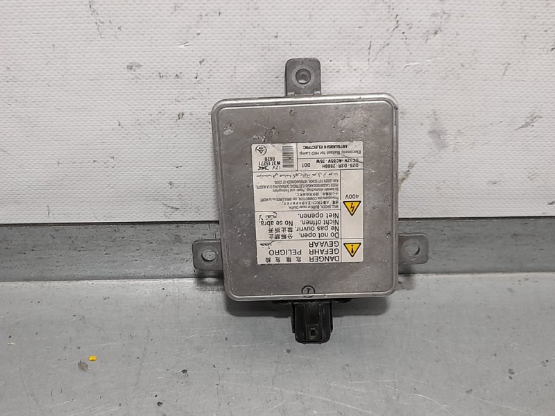 Recambio de centralita faros xenon para citroën c-crosser xtr referencia OEM IAM W3T162710628  