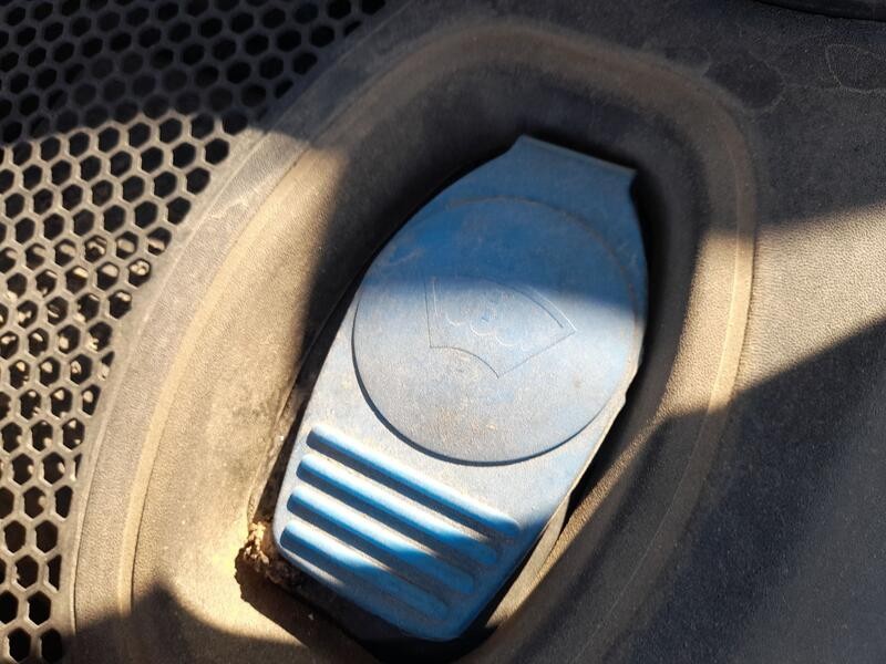 Recambio de deposito limpia para audi a5 (8t3) 3.0 tdi quattro referencia OEM IAM 8T0955453C  