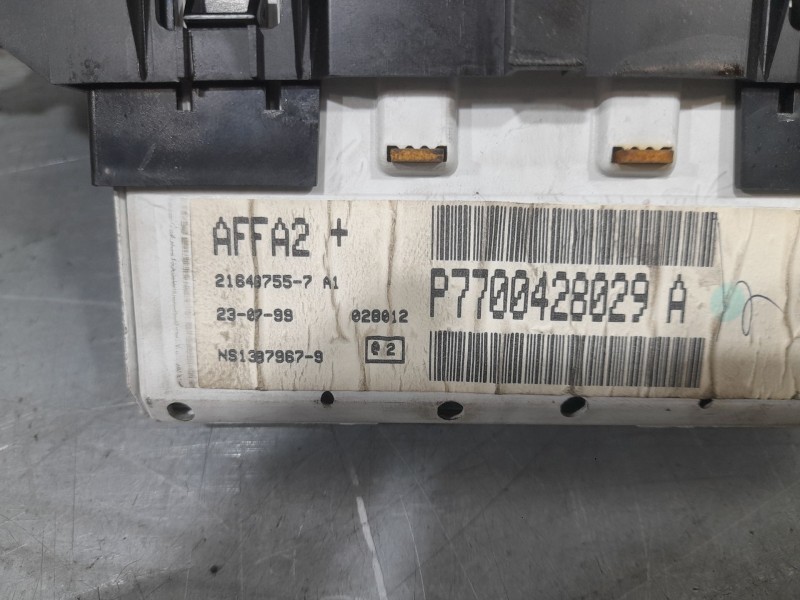 Recambio de pantalla multifuncion para renault scénic i monospace (ja0/1_, fa0_) 2.0 16v (ja1b, ja1d, ja0c) referencia OEM IAM 7