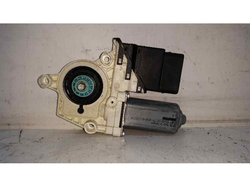 Recambio de motor elevalunas trasero derecho para skoda octavia berlina (1z3) rs referencia OEM IAM  18 PINS ELECTRICO