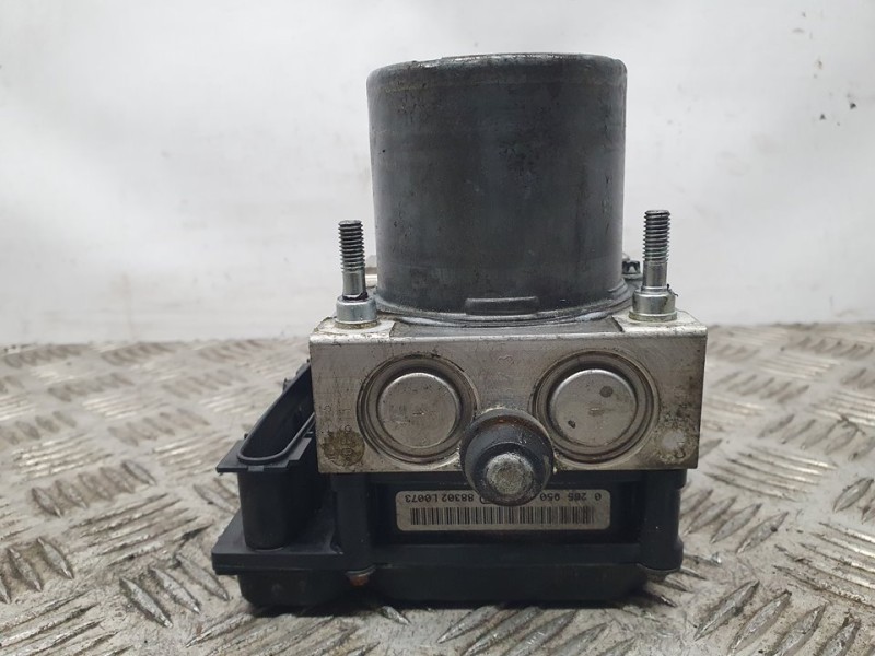 Recambio de abs para toyota corolla verso (r1) 2.2 d-4d luna referencia OEM IAM 445400F020 0265234222 