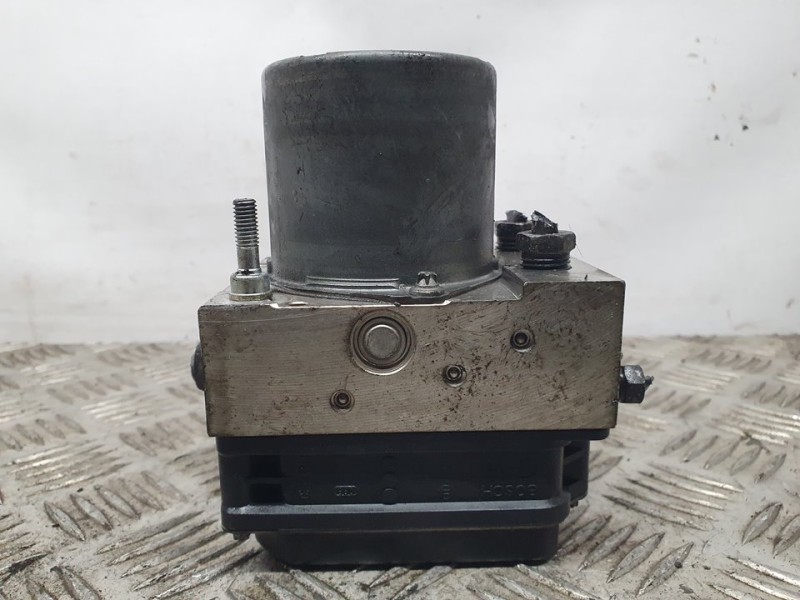 Recambio de abs para toyota corolla verso (r1) 2.2 d-4d luna referencia OEM IAM 445400F020 0265234222 