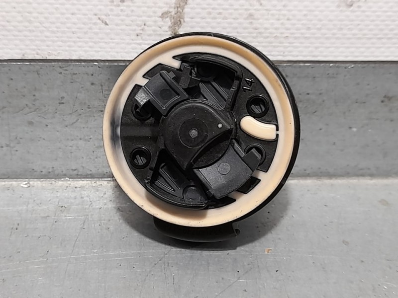 Recambio de sensor para bmw serie 1 lim. (f40) 118d referencia OEM IAM 683491101  