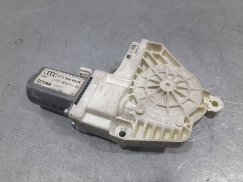 Recambio de elevalunas delantero derecho para audi a5 (8t3) 3.0 tdi quattro referencia OEM IAM 8T0959802B  