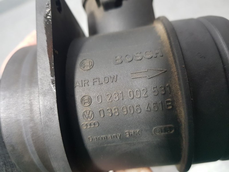 Recambio de caudalimetro para seat ibiza (6j5) reference referencia OEM IAM 038906461B 0281002531 BOSCH
