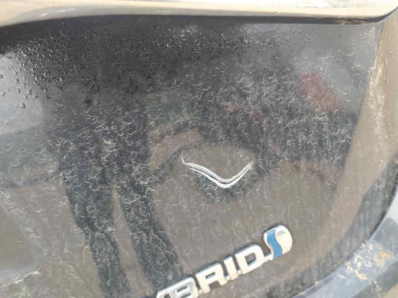 Recambio de tapa maletero para toyota corolla (e21) hybrid active referencia OEM IAM 6440102F30  TOCADA