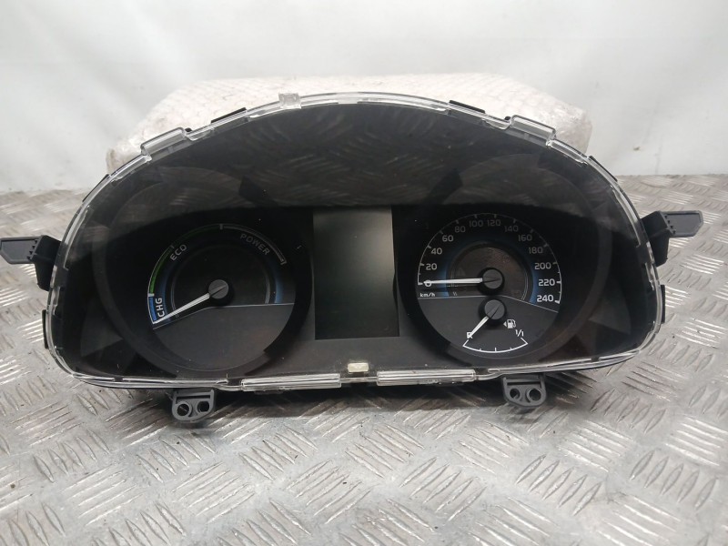 Recambio de cuadro instrumentos para toyota auris hybrid active referencia OEM IAM 83800F2E63  A2C94485000