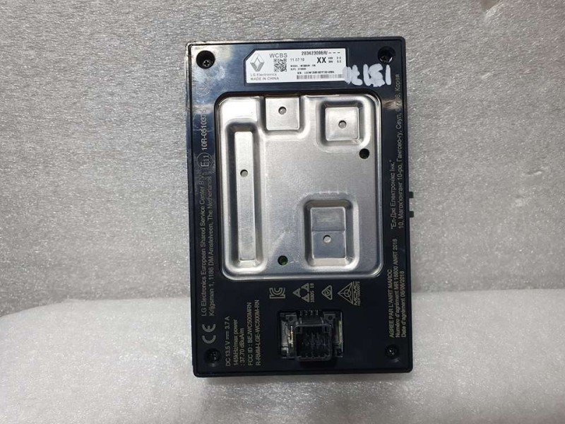 Recambio de cargador inductivo para renault clio v intens referencia OEM IAM 283423095R  