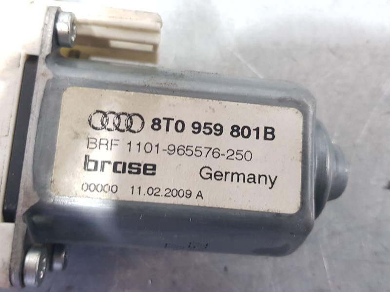 Recambio de elevalunas delantero izquierdo para audi a5 (8t3) 3.0 tdi quattro referencia OEM IAM 8T0898461B  