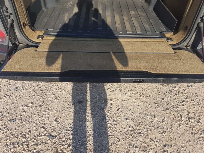 Recambio de porton trasero para land rover range rover (lm) v8 td vogue referencia OEM IAM BMD760010  INFERIOR