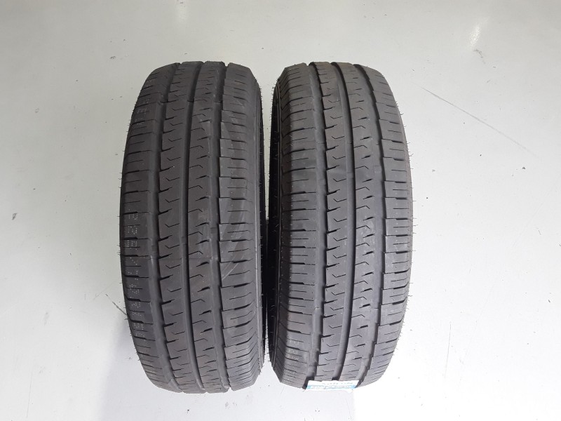 Recambio de neumatico pareja para neumaticos nuevos - referencia OEM IAM 2257015112S SAILUN 225/70/15/112S