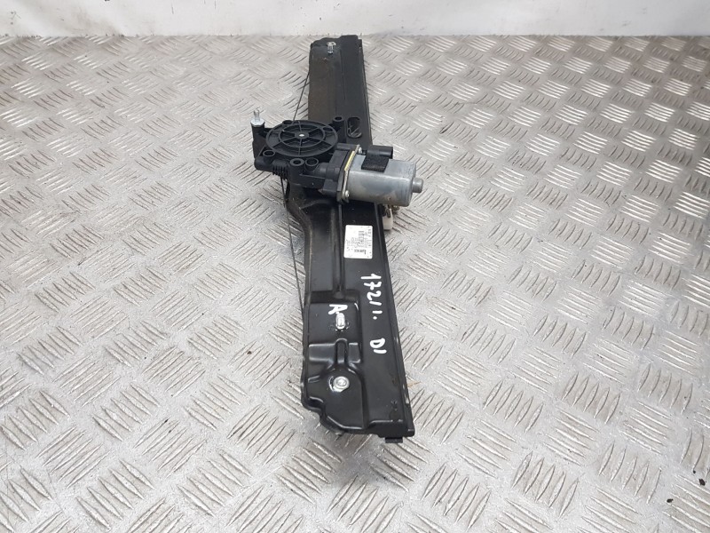 Recambio de elevalunas delantero izquierdo para fiat 500l (351_, 352_) 1.4 (199lyb1b) referencia OEM IAM 51884234  