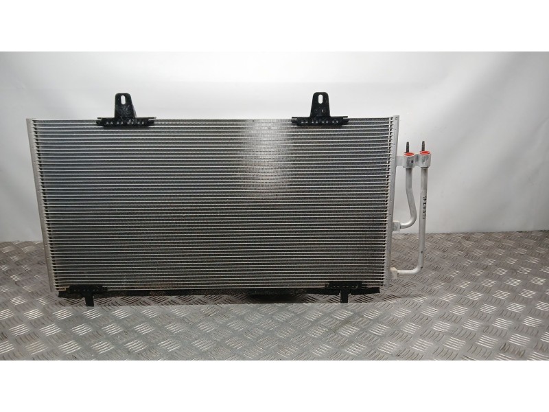 Recambio de condensador / radiador aire acondicionado para jeep avenger (j2) electric referencia OEM IAM 9827255780 VALEO T83928