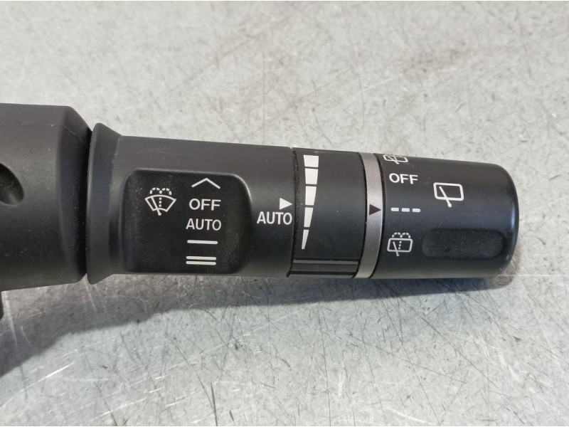 Recambio de mando limpia para mazda 6 lim. (gh) 2.2 ce 125 active (5-ptas.) referencia OEM IAM DF7466128 0122640612 