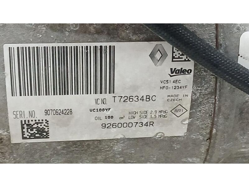 Recambio de compresor aire acondicionado para renault captur zen referencia OEM IAM 926000734R VALEO T72634BC 907624228