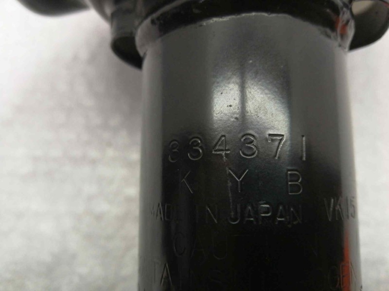 Recambio de amortiguador delantero izquierdo para subaru forester s11 (sg) 2.0 turbo cat referencia OEM IAM 334371 KAYABA 