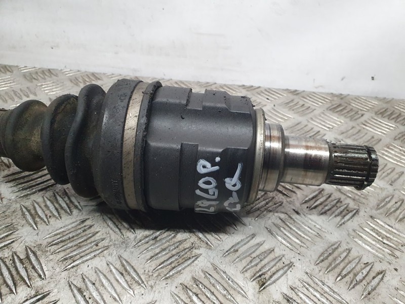 Recambio de transmision delantera izquierda para toyota corolla verso (r1) 2.2 d-4d luna referencia OEM IAM EUJ104BP18A  