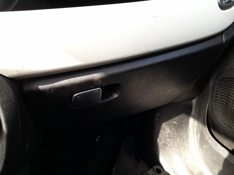 Recambio de guantera para fiat 500l (351_, 352_) 1.4 (199lyb1b) referencia OEM IAM 735562027 INFERIOR 