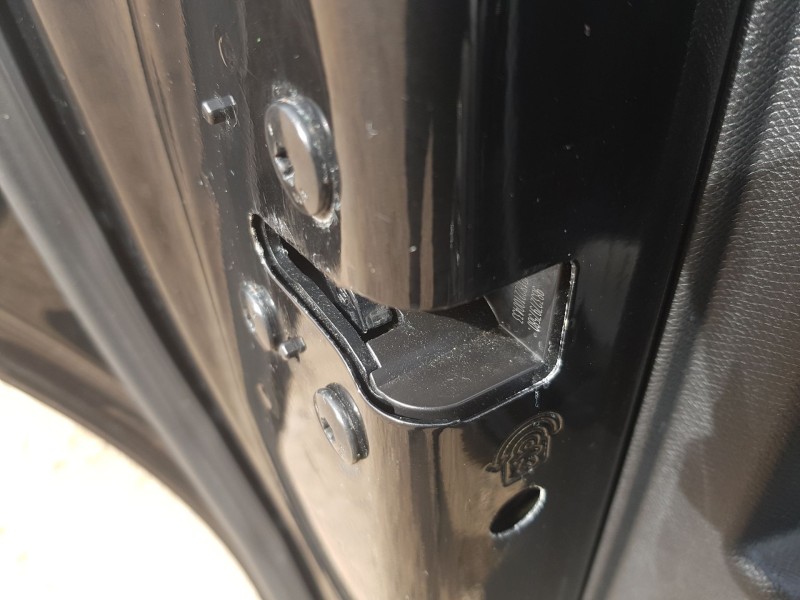 Recambio de cerradura puerta trasera izquierda para citroën c4 iii (ba_, bb_, bc_) 1.5 bluehdi 130 (bbyhzb) referencia OEM IAM 9