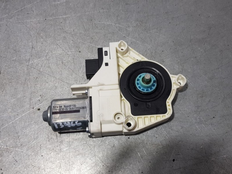 Recambio de motor elevalunas delantero izquierdo para skoda yeti experience referencia OEM IAM 8K0959811 1101965578100 BROSE