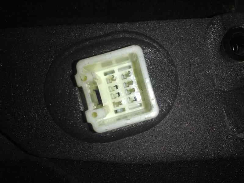 Recambio de retrovisor derecho para mazda 2 berlina (dy) 1.6 sportive (74kw) referencia OEM IAM  5 PINS ELECTRICO