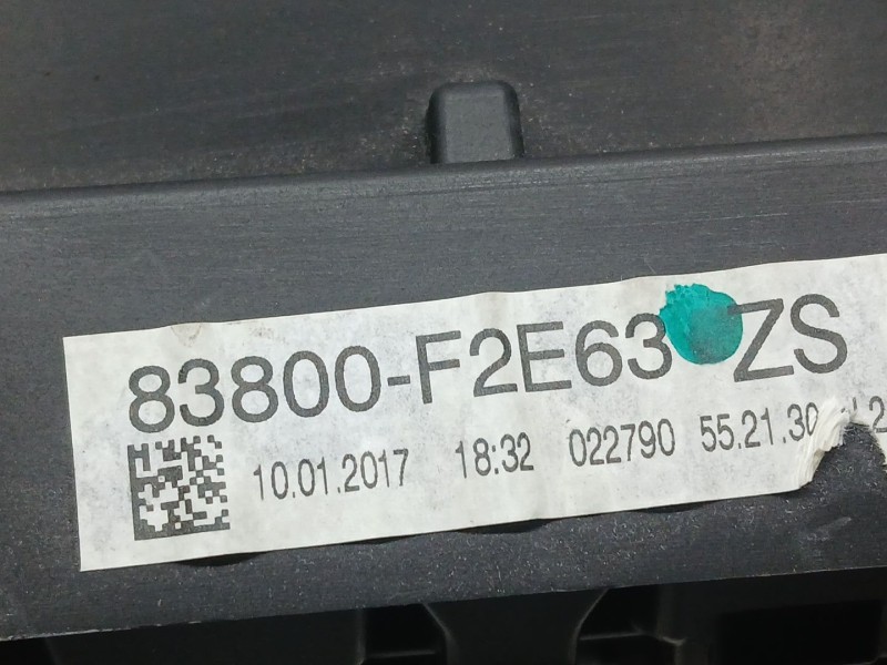 Recambio de cuadro instrumentos para toyota auris hybrid active referencia OEM IAM 83800F2E63  A2C94485000