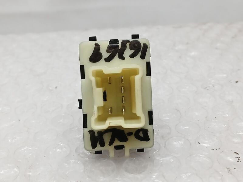 Recambio de mando elevalunas delantero derecho para renault captur zen referencia OEM IAM 254218614R  