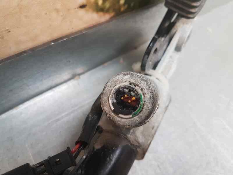 Recambio de pretensor airbag izquierdo para bmw x5 (e70) xdrive30d referencia OEM IAM   