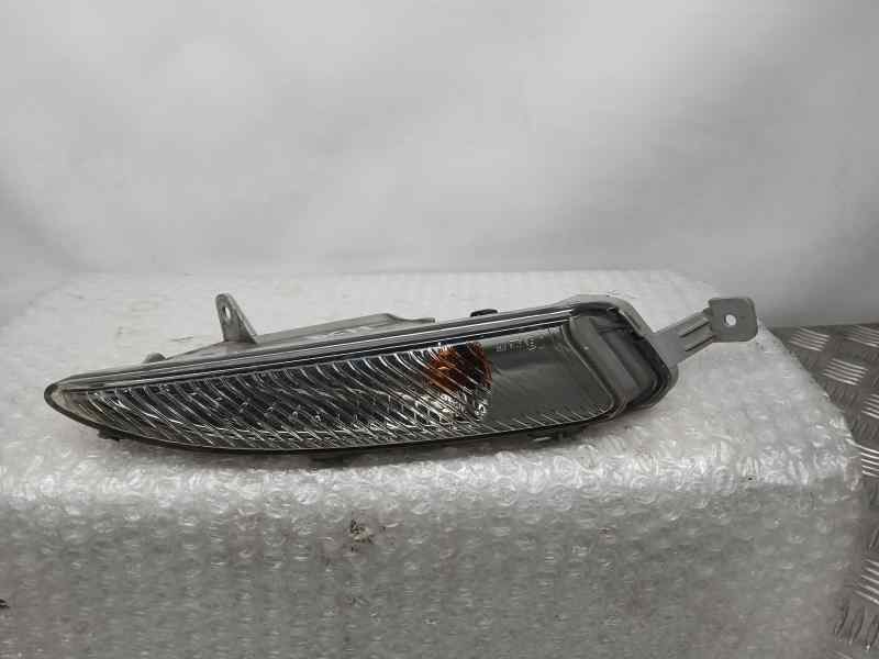 Recambio de piloto delantero derecho para opel astra j lim. selective referencia OEM IAM 13367143 662588537 INTERMITENTE