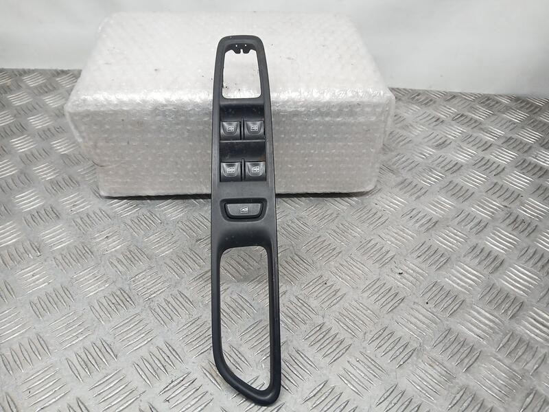 Recambio de mando elevalunas delantero izquierdo para renault captur zen referencia OEM IAM 254118722R  254113300R