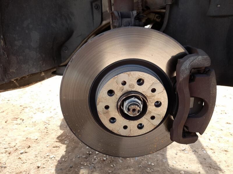 Recambio de mangueta delantera derecha para fiat 500l (351_, 352_) 1.4 (199lyb1b) referencia OEM IAM 51910431  