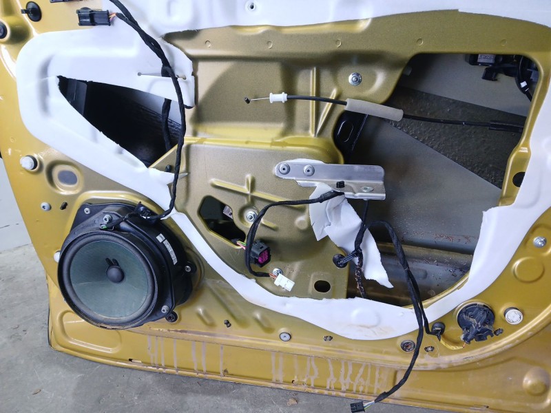 Recambio de elevalunas delantero derecho para jeep avenger (j2) electric referencia OEM IAM 52232931 MONTADO EN PUERTA 