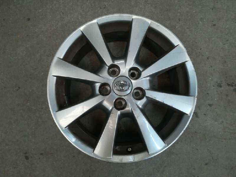 Recambio de juego llantas aluminio para toyota avensis (t27) comfort referencia OEM IAM 7X17 ET45 5 TORN ALUMINIO 