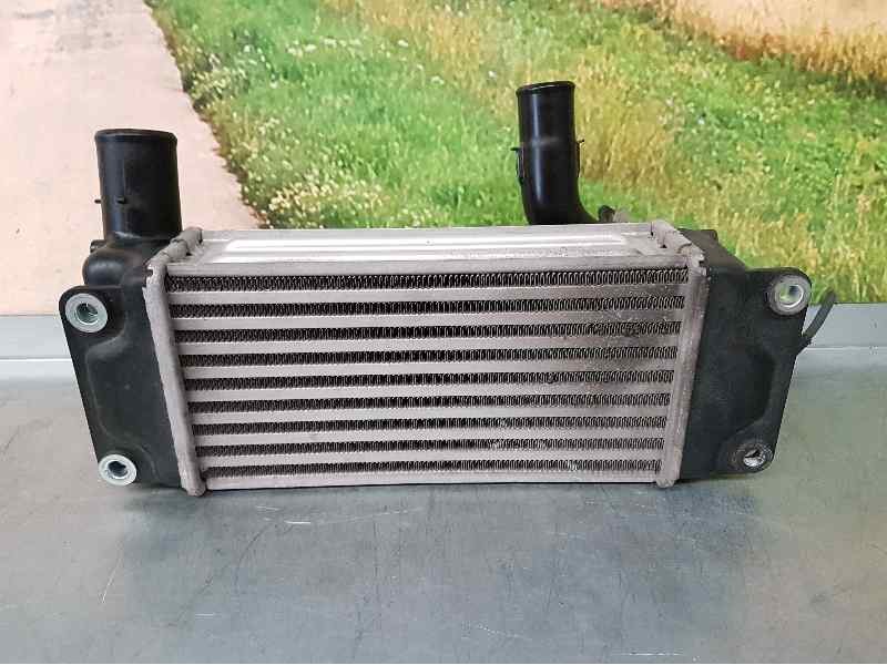 Recambio de intercooler para toyota auris luna+ referencia OEM IAM 0N030 JD1270000692 DENSO