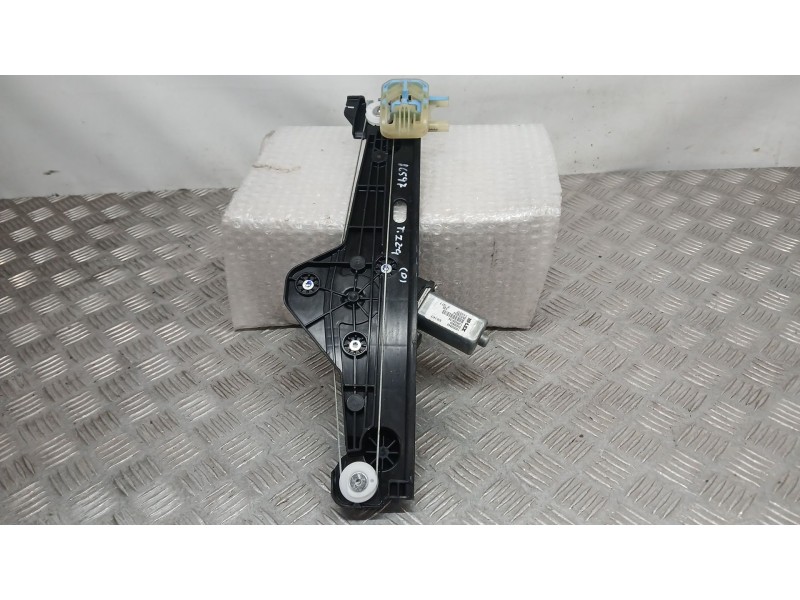 Recambio de elevalunas trasero izquierdo para jeep avenger (j2) electric referencia OEM IAM 52232934 ELECTRICO 6 PINS HILEX 1300