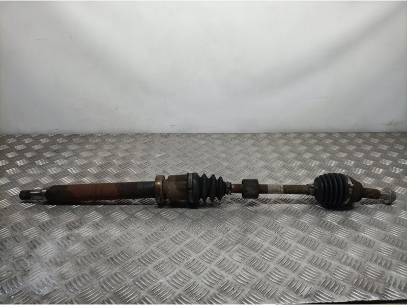 Recambio de transmision delantera derecha para ford fiesta (cb1) trend referencia OEM IAM 8V513B436AE  