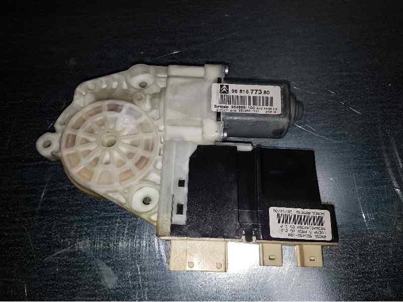 Recambio de motor elevalunas delantero derecho para citroën c4 coupe vtr plus referencia OEM IAM 9681577380 964888100 BROSE