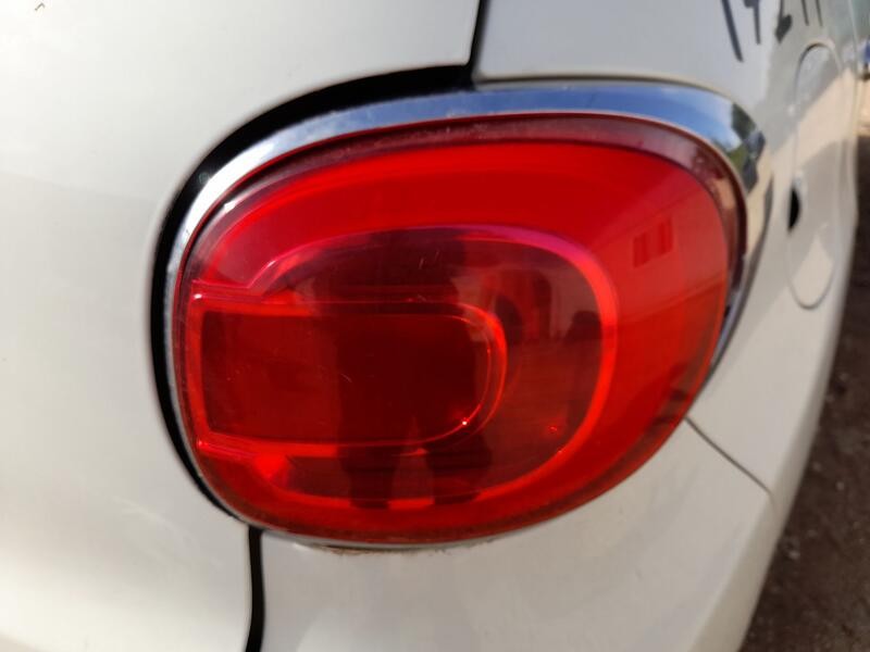 Recambio de piloto trasero derecho para fiat 500l (351_, 352_) 1.4 (199lyb1b) referencia OEM IAM 51883571  