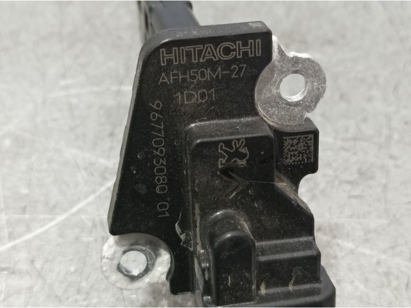 Recambio de caudalimetro para opel corsa f edition referencia OEM IAM 967709308001 AFH50M27 HITACHI