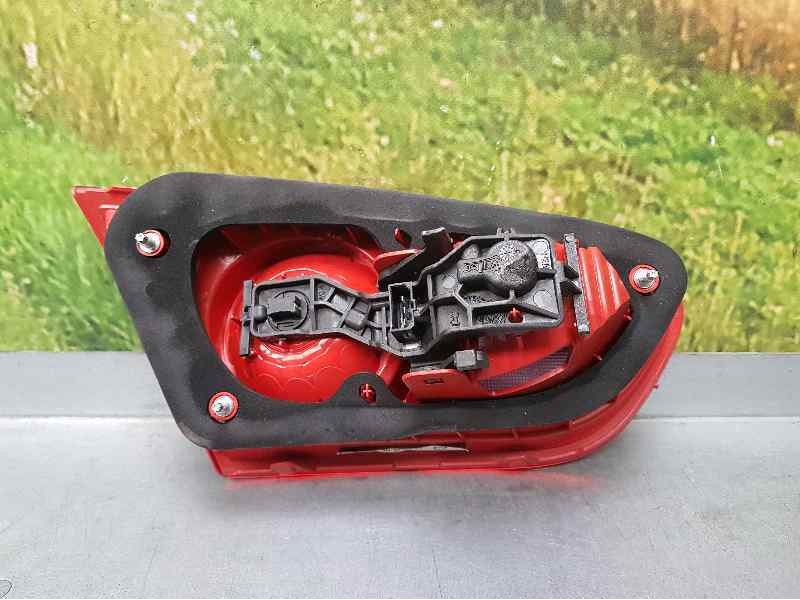 Recambio de piloto trasero derecho para seat leon (1p1) reference referencia OEM IAM 1P0945094F  