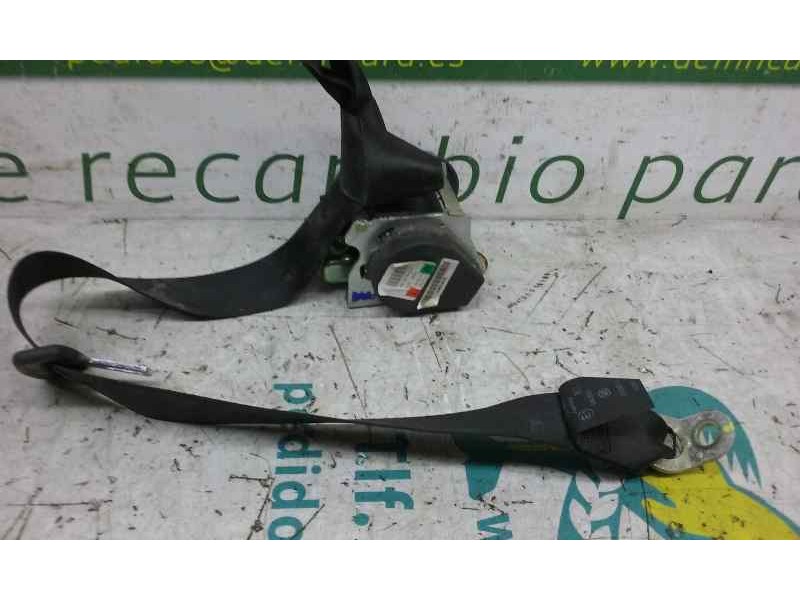 Recambio de pretensor airbag derecho para skoda octavia berlina (1z3) rs referencia OEM IAM 601976400 1Z0857447B TRASERO