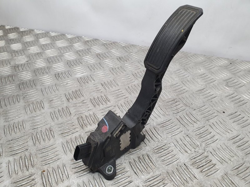 Recambio de potenciometro pedal para toyota verso active referencia OEM IAM 7811002021 02144389920 