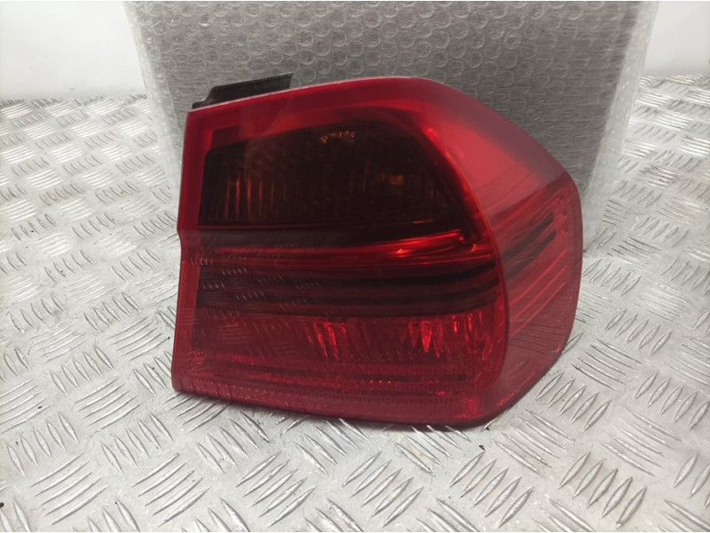 Recambio de piloto trasero derecho para bmw serie 3 berlina (e90) 320d referencia OEM IAM 6937458  EXTERIOR