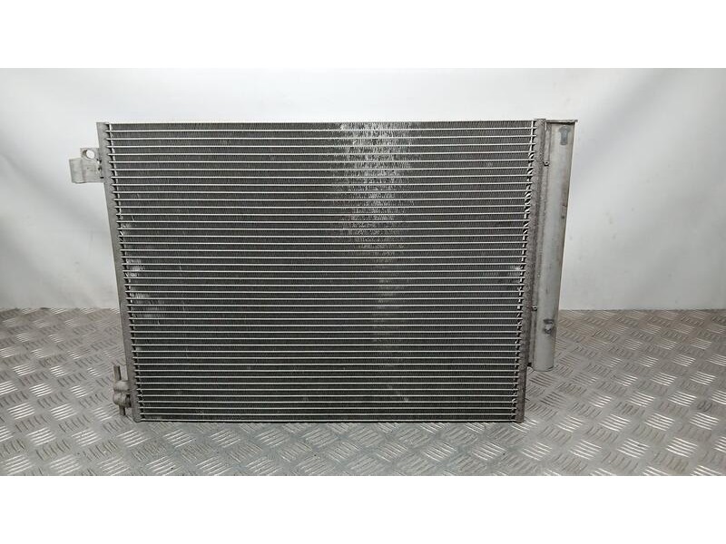 Recambio de condensador / radiador aire acondicionado para dacia lodgy laureate referencia OEM IAM 921006454R VALEO M155718