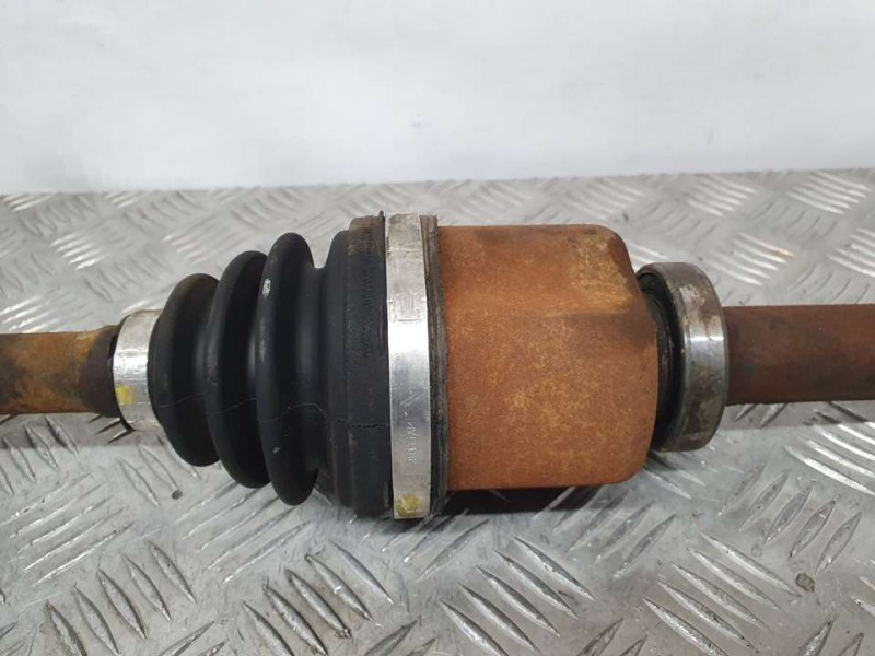 Recambio de transmision delantera derecha para renault trafic combi (ab 4.01) 6 - plazas, acristalado parcial, combi corto refer