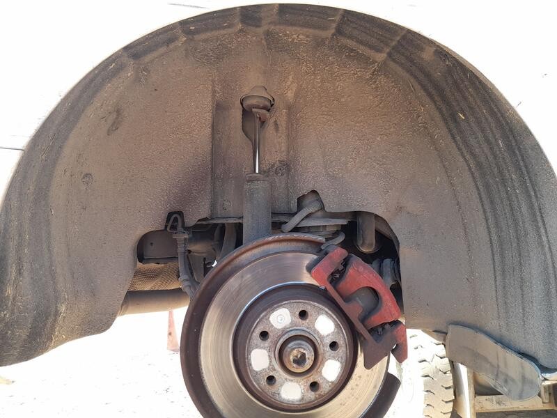 Recambio de plastico pase rueda tras. dch. para audi a5 (8t3) 3.0 tdi quattro referencia OEM IAM 8T0810172G  