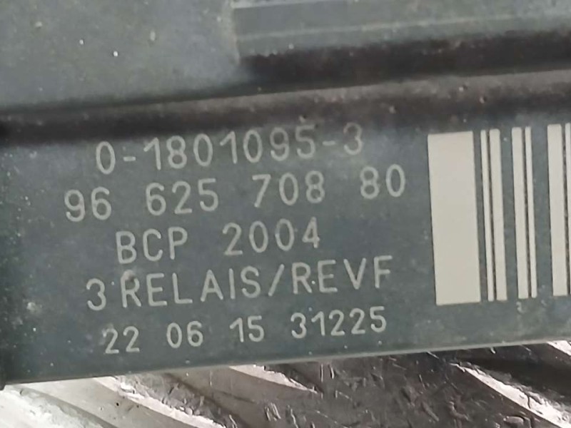 Recambio de caja precalentamiento para citroën berlingo feel m 5p referencia OEM IAM 9662570880 018010953 