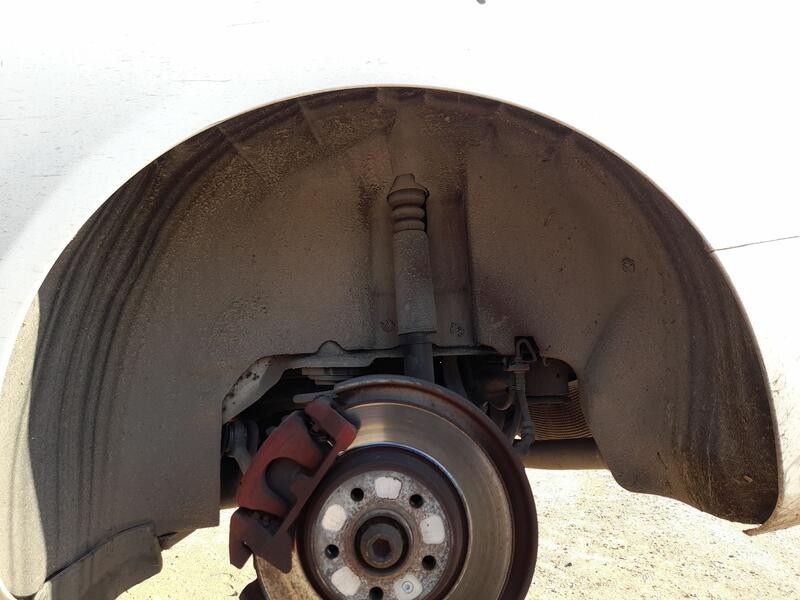 Recambio de plastico pase rueda tras. izq. para audi a5 (8t3) 3.0 tdi quattro referencia OEM IAM 8T0810171C  