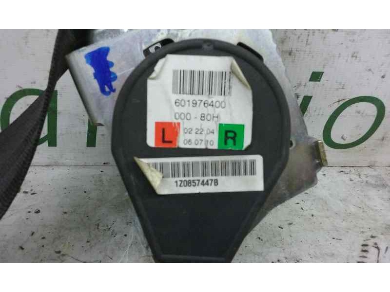 Recambio de pretensor airbag derecho para skoda octavia berlina (1z3) rs referencia OEM IAM 601976400 1Z0857447B TRASERO